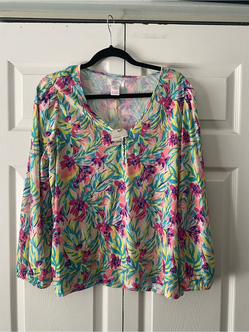 Floral V-Neck Long Sleeve Tunic - Pink & Green